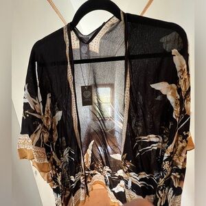 NWT Summer cover up shall lightweight cardigan OS